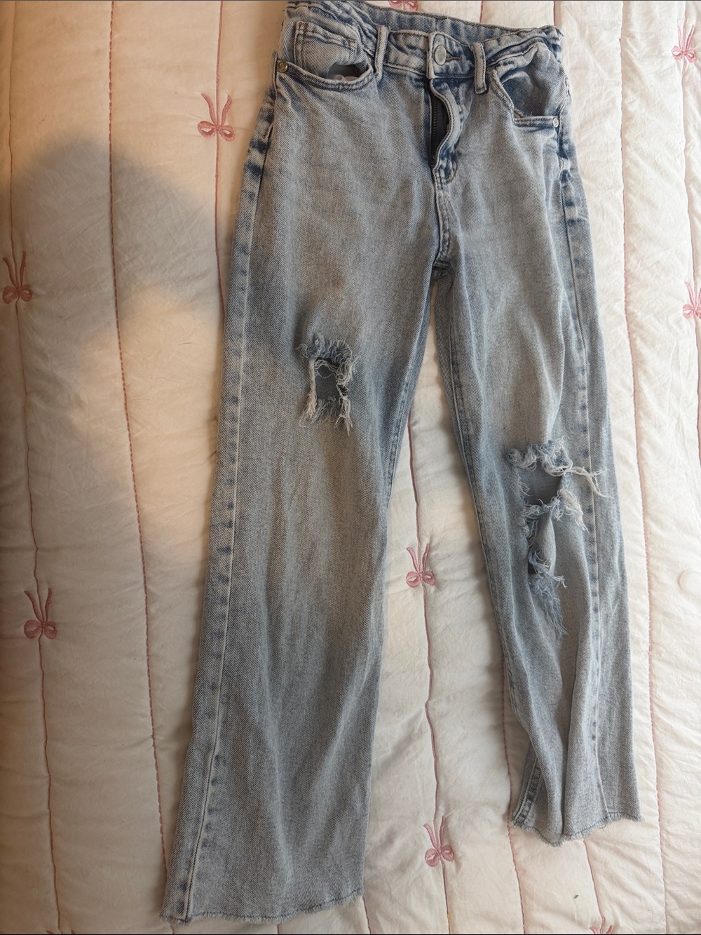 High-Rise Light Wash Distressed Women's Jeans